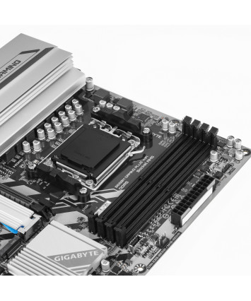 Материнская плата Socket AM5 Gigabyte B650M GAMING PLUS WIFI Материнская плата Socket AM5 Gigabyte B650M GAMING PLUS WIFI
