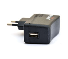 СЗУ универсальный DeTech TJ-092 USB 5V 2A
