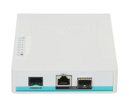 Коммутатор MikroTik CRS106-1C-5S, управляемый
